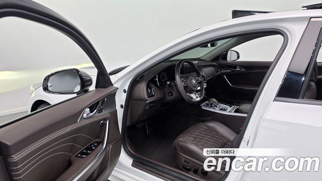 Kia Stinger 2021 — photo 11