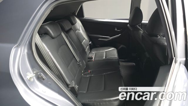 KG Mobility KORANDO 2018 — photo 12