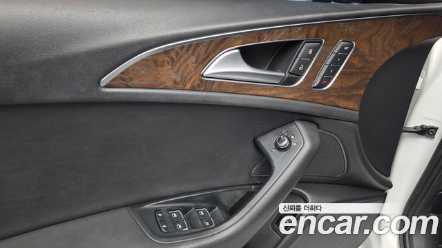 Audi A6 2015 — photo 14