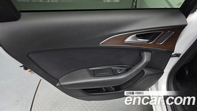 Audi A6 2015 — photo 15