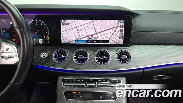 Mercedes-Benz CLS-Class 2021 — photo 13