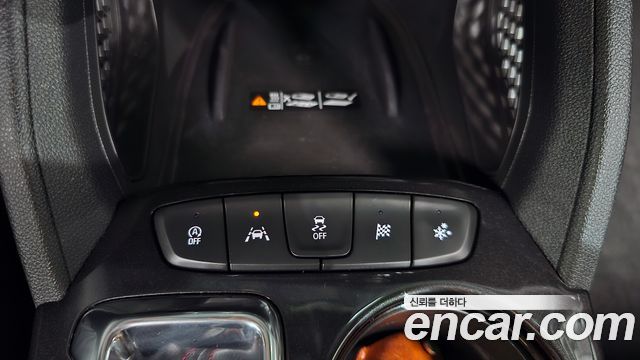 Chevrolet Korea Trailblazer 2024 — photo 24