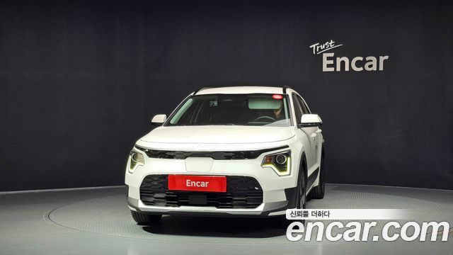 Kia Niro 2023 — photo 3
