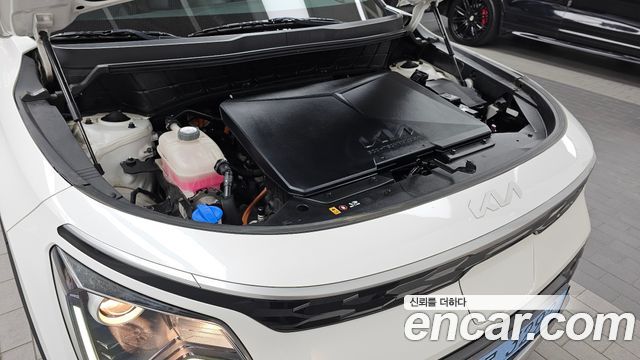 Kia Niro 2023 — photo 6