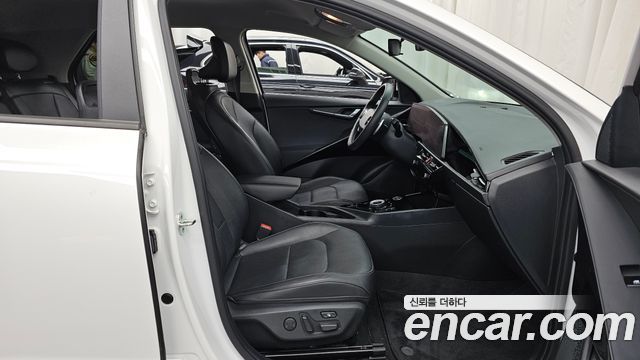 Kia Niro 2023 — photo 17