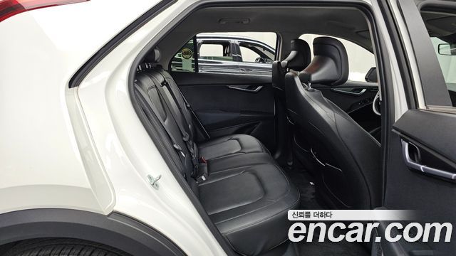 Kia Niro 2023 — photo 18