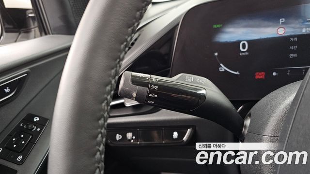 Kia Niro 2023 — photo 24