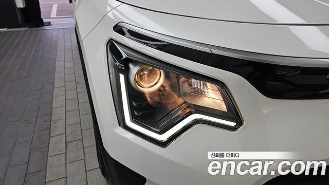 Kia Niro 2023 — photo 8