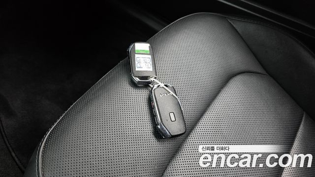 Kia Niro 2023 — photo 16