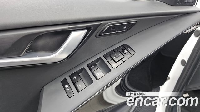 Kia Niro 2023 — photo 30