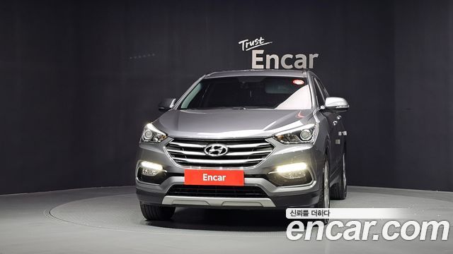 Hyundai Santafe 2016 — photo 3