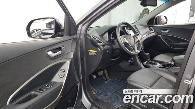 Hyundai Santafe 2016 — photo 13