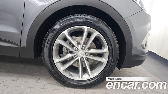 Hyundai Santafe 2016 — photo 7
