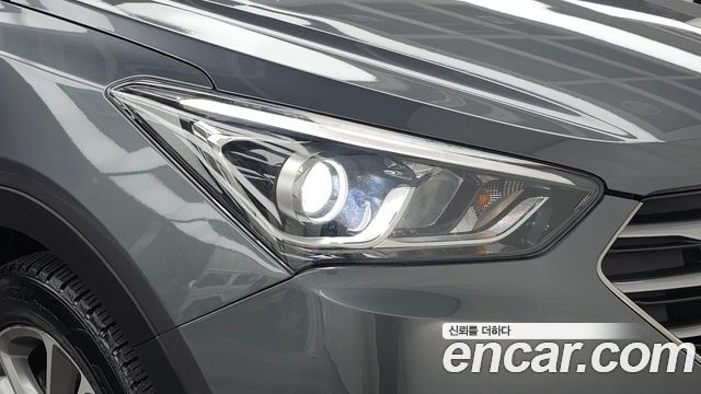 Hyundai Santafe 2016 — photo 8