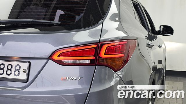 Hyundai Santafe 2016 — photo 9