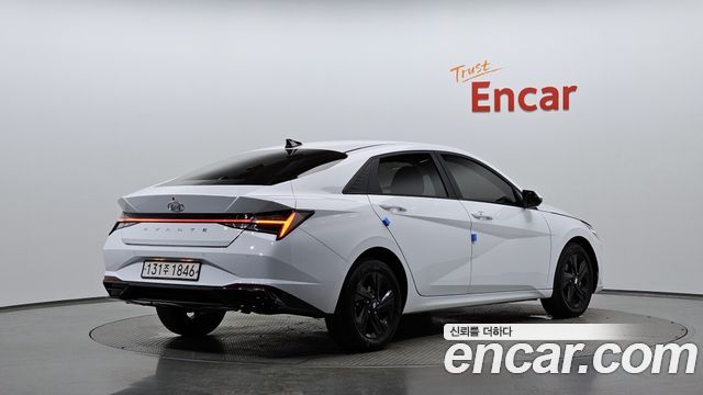 Hyundai AVANTE 2023 — photo 2