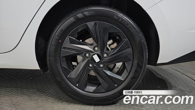 Hyundai AVANTE 2023 — photo 7
