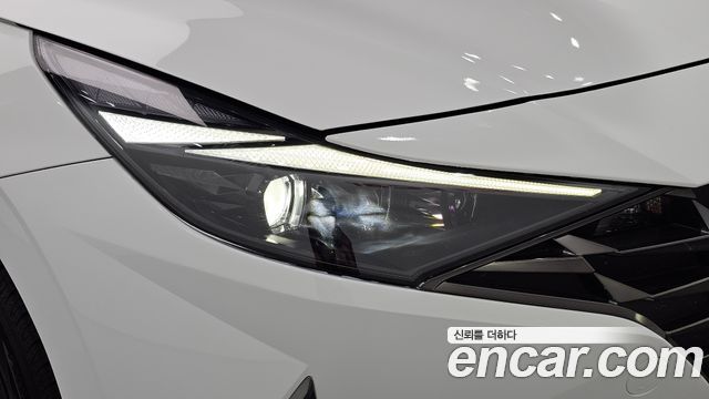 Hyundai AVANTE 2023 — photo 8