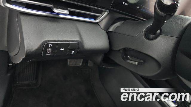 Hyundai AVANTE 2023 — photo 27