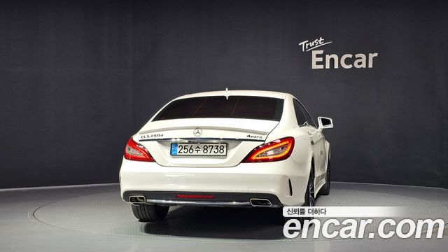 Mercedes-Benz CLS-Class 2017 — photo 4