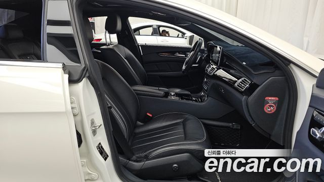 Mercedes-Benz CLS-Class 2017 — photo 17