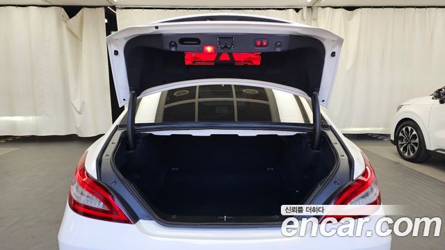 Mercedes-Benz CLS-Class 2017 — photo 26