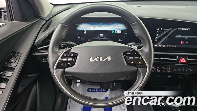 Kia Niro 2023 — photo 20