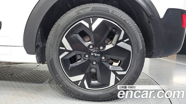 Kia Niro 2023 — photo 7