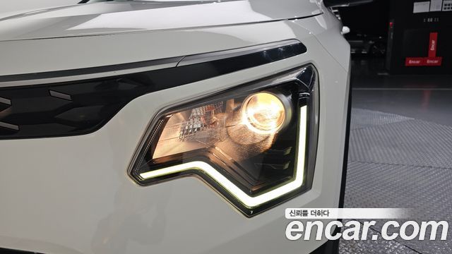 Kia Niro 2023 — photo 8