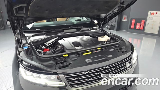 Land Rover Range Rover Sport 2026 — photo 6