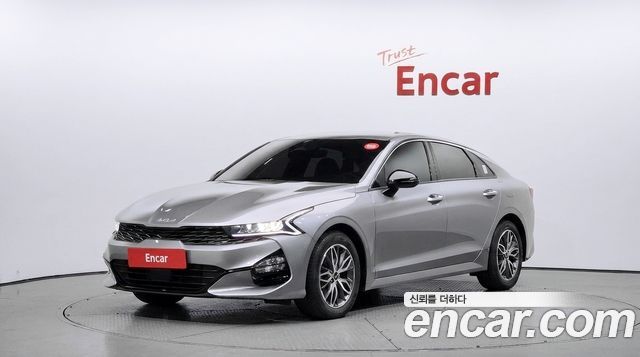 Kia K5 2023 — photo 1