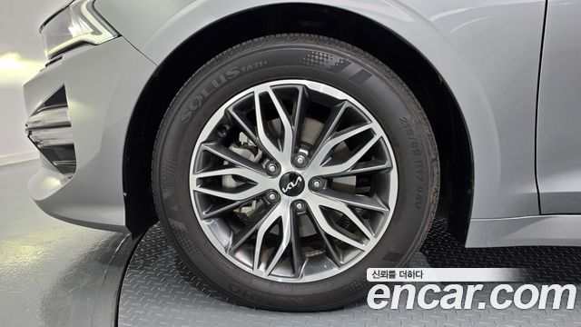 Kia K5 2023 — photo 5