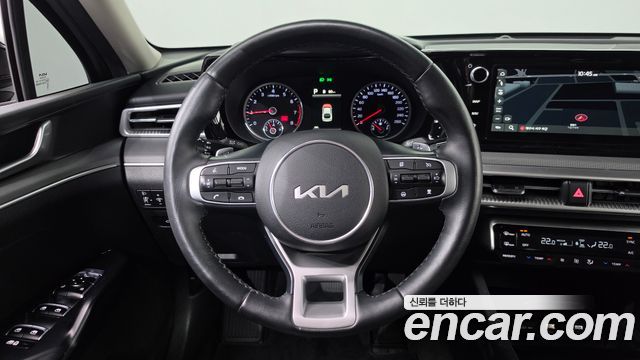 Kia K5 2023 — photo 13