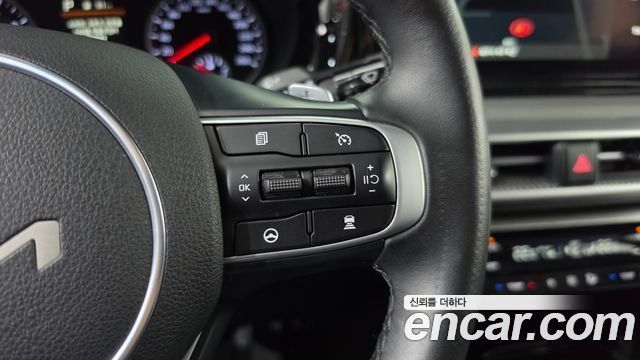Kia K5 2023 — photo 15