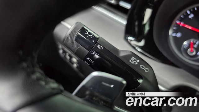 Kia K5 2023 — photo 20