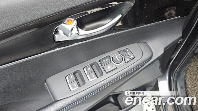 Kia Sorento 2019 — photo 13