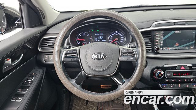 Kia Sorento 2019 — photo 15