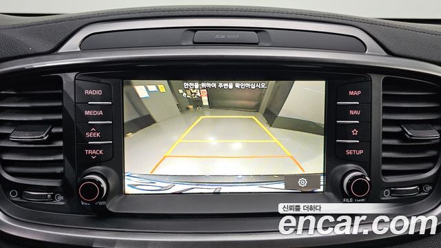 Kia Sorento 2019 — photo 17