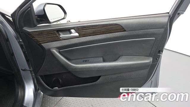 Hyundai Sonata 2016 — photo 14