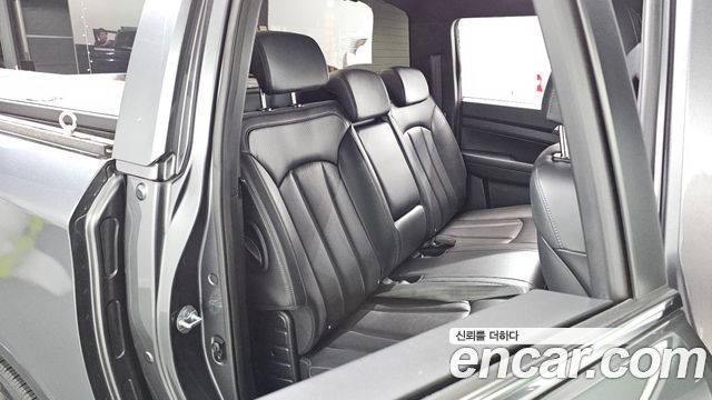KG Mobility Rexton 2019 — photo 18