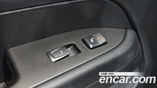 KG Mobility Rexton 2019 — photo 27