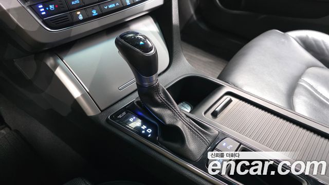 Hyundai Sonata 2016 — photo 9