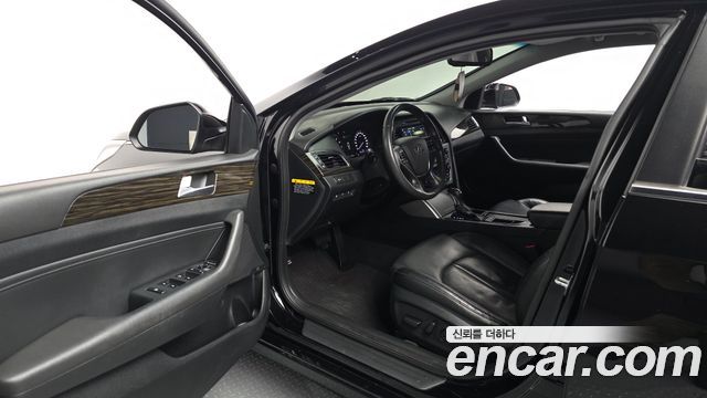 Hyundai Sonata 2016 — photo 10