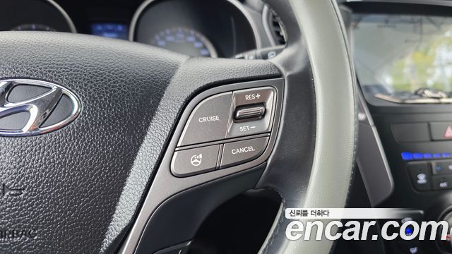 Hyundai Santafe 2014 — photo 16