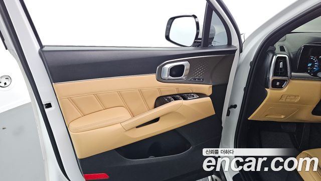 Kia Sorento 2023 — photo 14