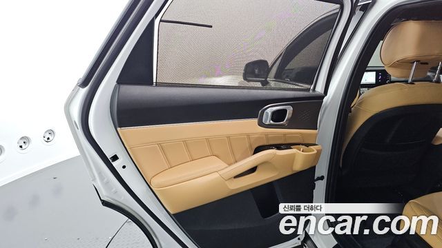 Kia Sorento 2023 — photo 15