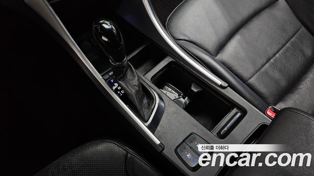 Hyundai Sonata 2012 — photo 9