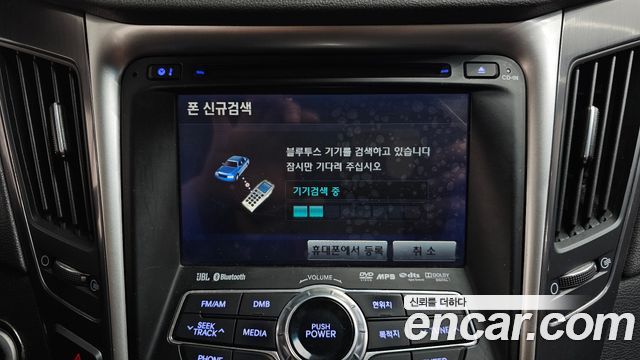 Hyundai Sonata 2012 — photo 16