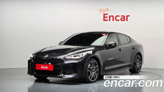 Kia Stinger 2021 — photo 1