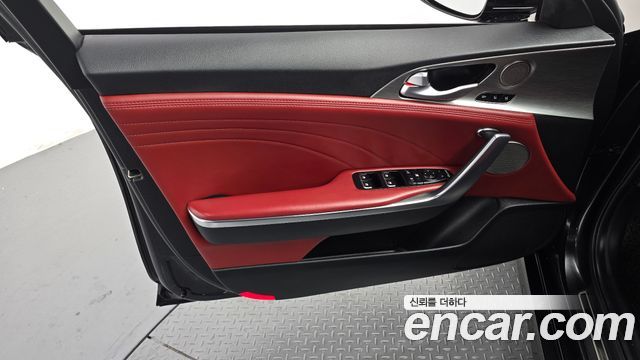 Kia Stinger 2021 — photo 14